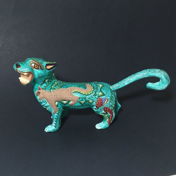 Jaguar Alebrije with Relief Carving of Armadillo and Coyote Included in Design. - Picture 4 of 16